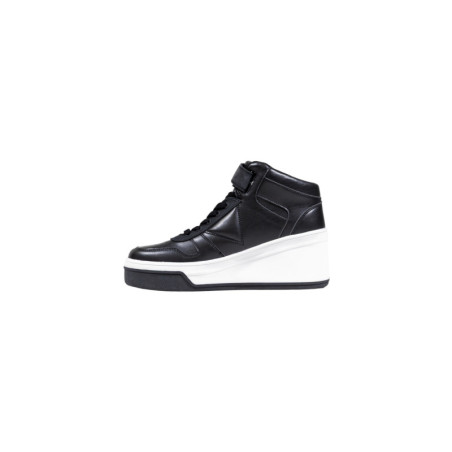 Baskets Femme à plateforme noires - Guess | Sports-Loisirs