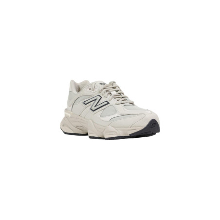 Baskets Femme Beige en Chamois - New Balance | Sports-Loisirs