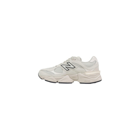 Baskets Femme Beige en Chamois - New Balance | Sports-Loisirs