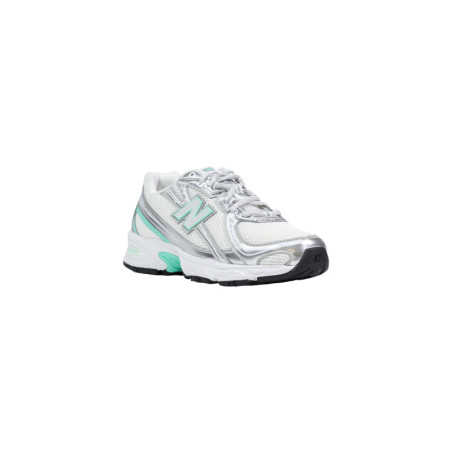 Baskets Femme Argentées - New Balance | Sports-Loisirs